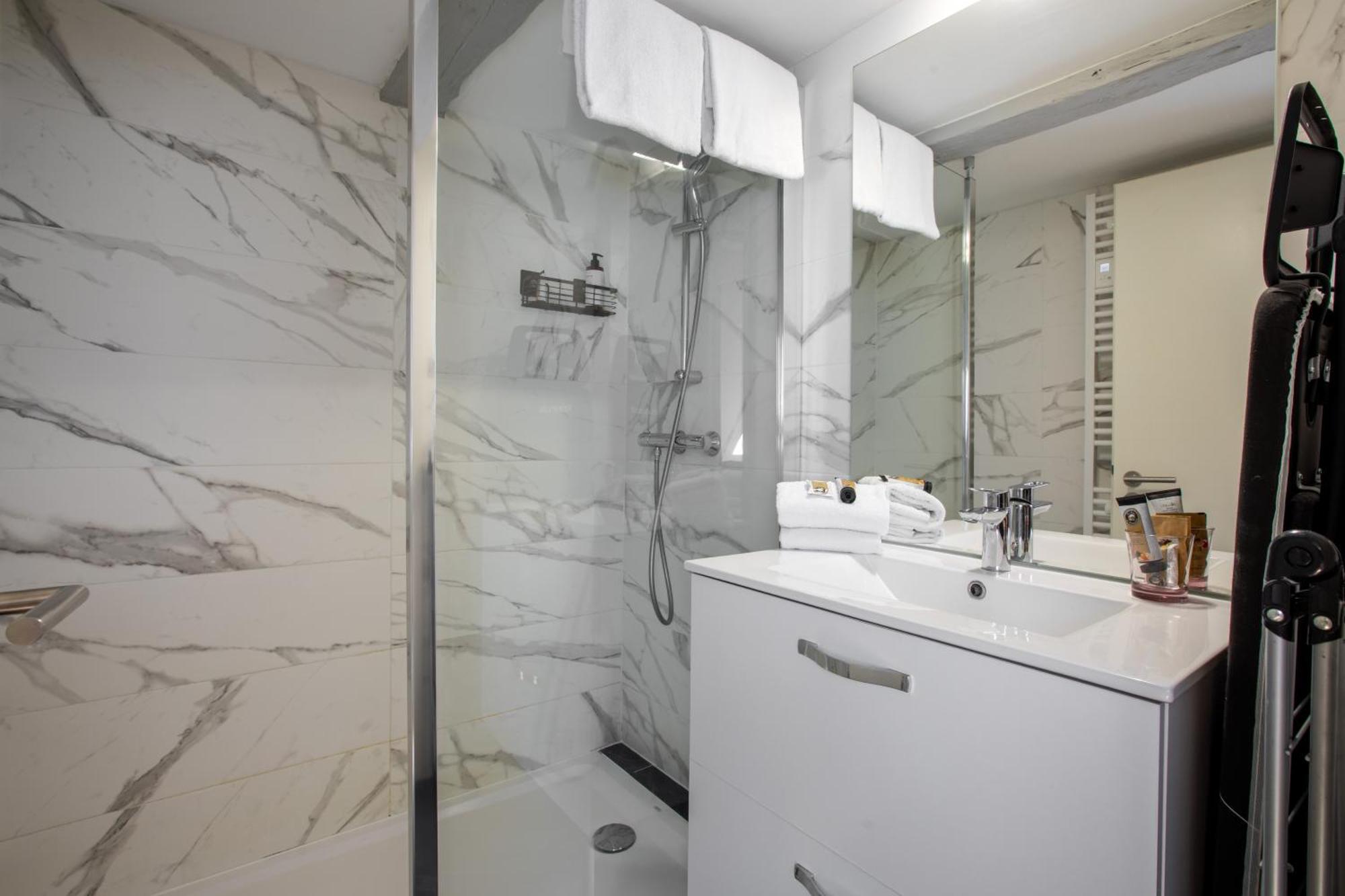 Appartement Duplex Atypique Au Coeur De Mulhouse Extérieur photo