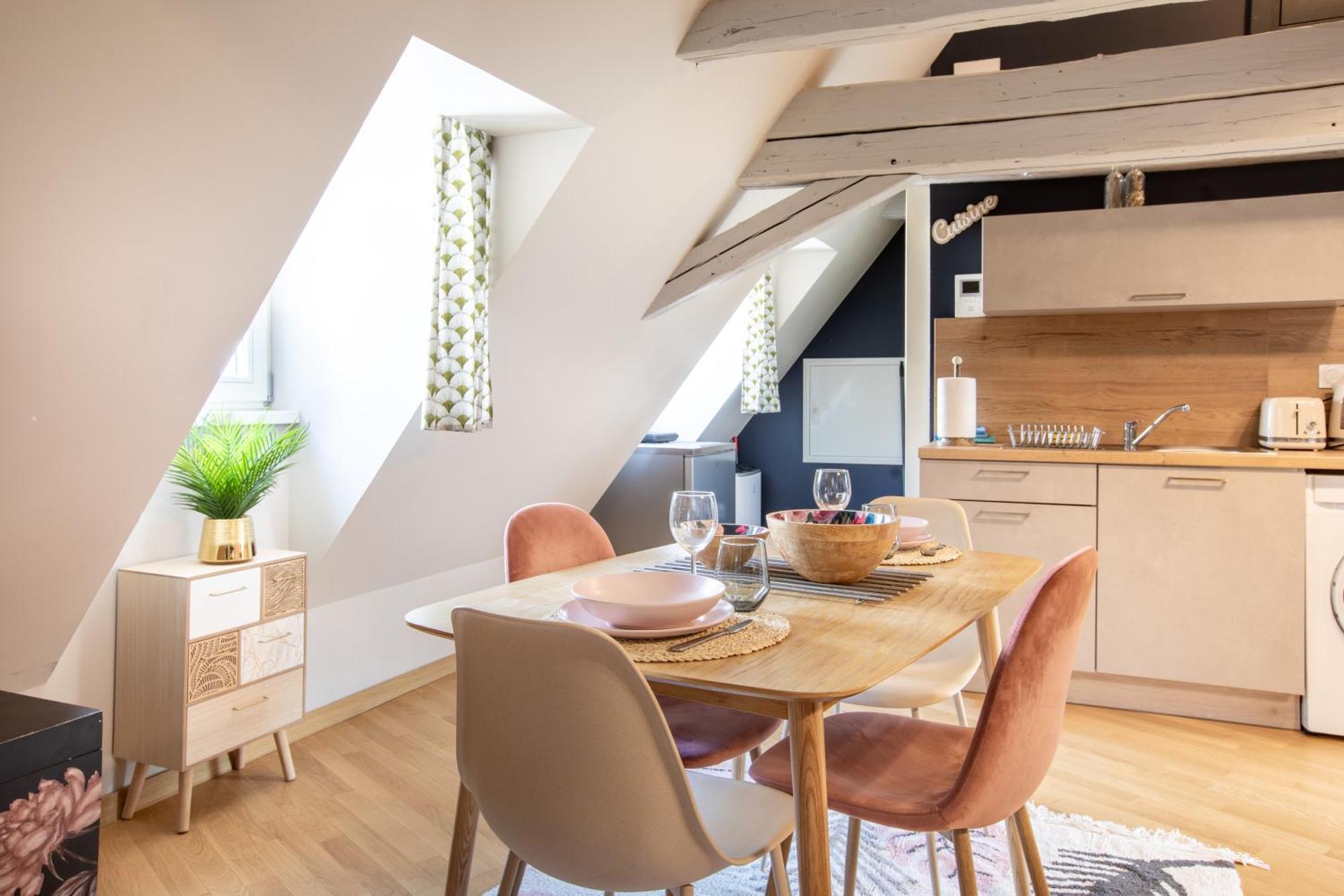 Appartement Duplex Atypique Au Coeur De Mulhouse Extérieur photo